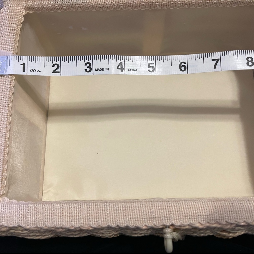 Azar Quilted Cushion Sewing Basket - Picture 14 of 16